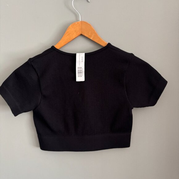 Sommer Ray Black Zip Front Crop Top - Picture 3 of 8